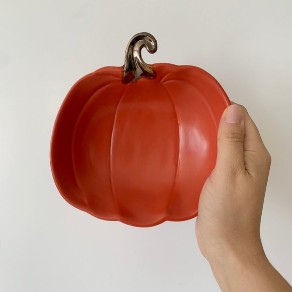 🎃 Pumpkin Dish - ORANGE - Dishwasher / Microwave / Oven Safe - Picture 6 of 13